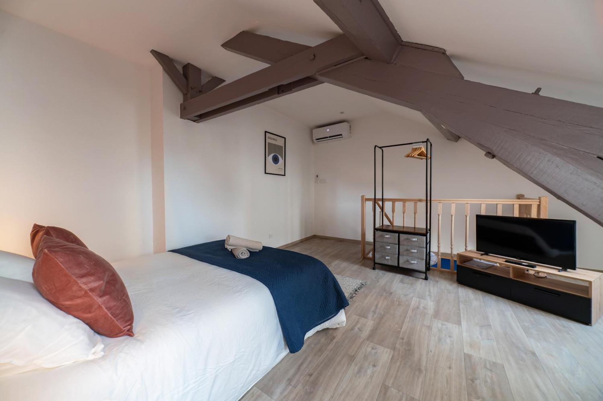 Les Stins - Appartements Climatises - Centre Ville Vichy Kültér fotó