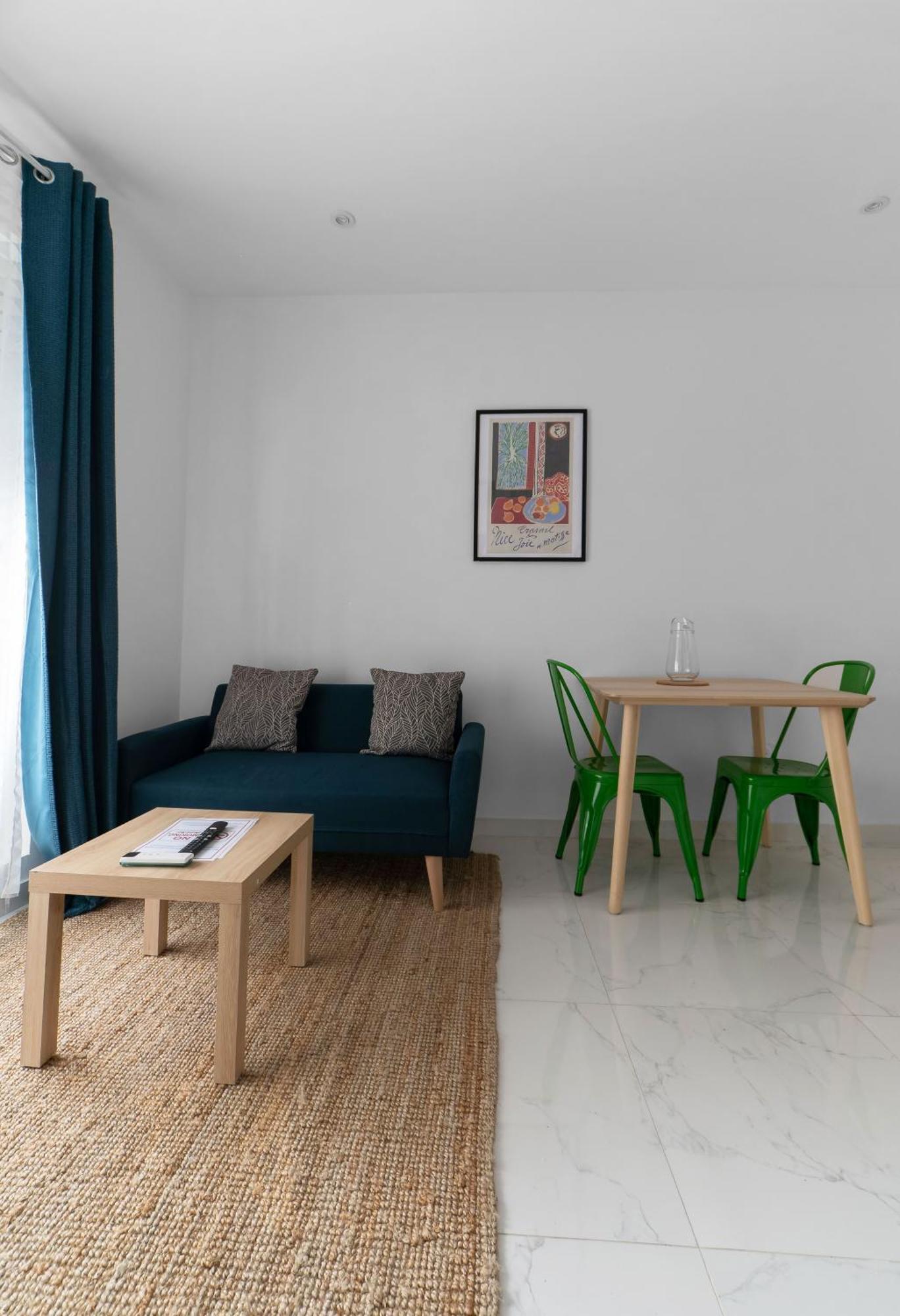 Les Stins - Appartements Climatises - Centre Ville Vichy Kültér fotó